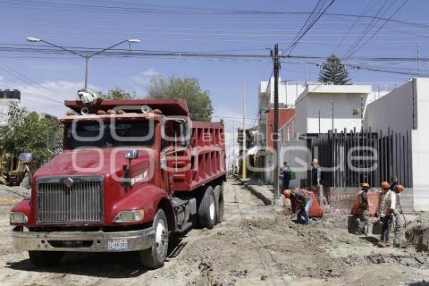 AYUNTAMIENTO . PAVIMENTACIÓN