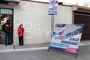 AYUNTAMIENTO . ENTREGA DE CALLE