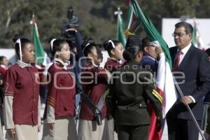 ZONA MILITAR . DÍA DE LA BANDERA