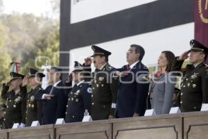 ZONA MILITAR . DÍA DE LA BANDERA