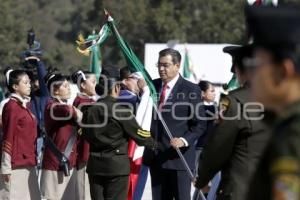 ZONA MILITAR . DÍA DE LA BANDERA