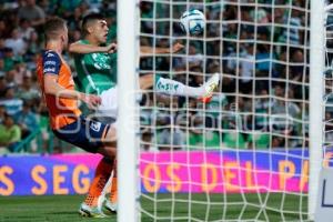 FÚTBOL . SANTOS VS CLUB PUEBLA