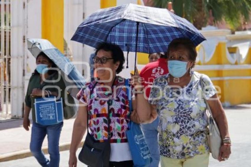 ACATLÁN . CALOR