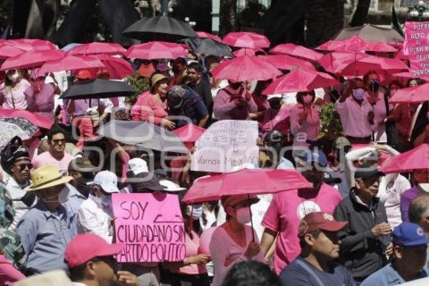 MARCHA DEFENSA DEL INE