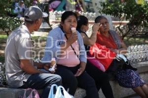 ACATLÁN . CALOR