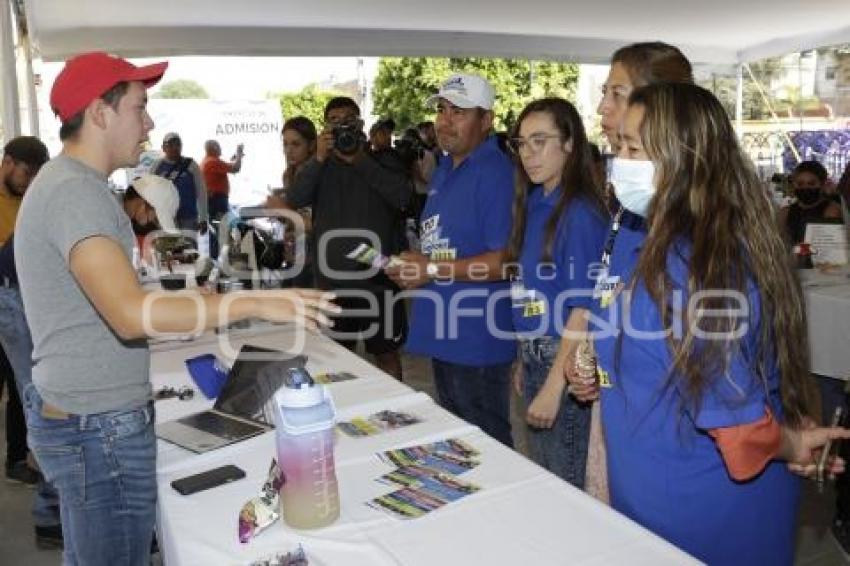 SAN ANDRÉS CHOLULA . EXPO JÓVENES EMPREDEDORES