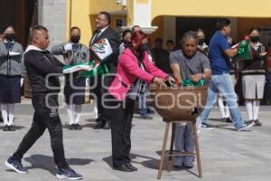 SAN ANDRÉS CHOLULA . INCINERACIÓN DE BANDERAS