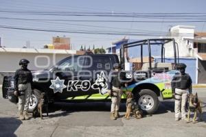 DÍA DE LA MUJER . POLICÍA