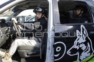 DÍA DE LA MUJER . POLICÍA