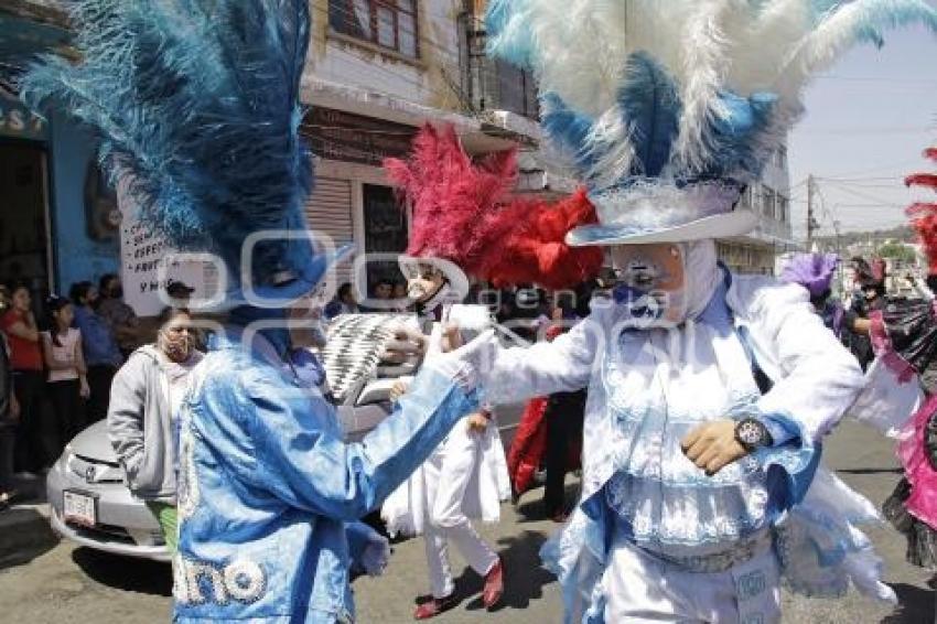 CARNAVAL . HUEHUES