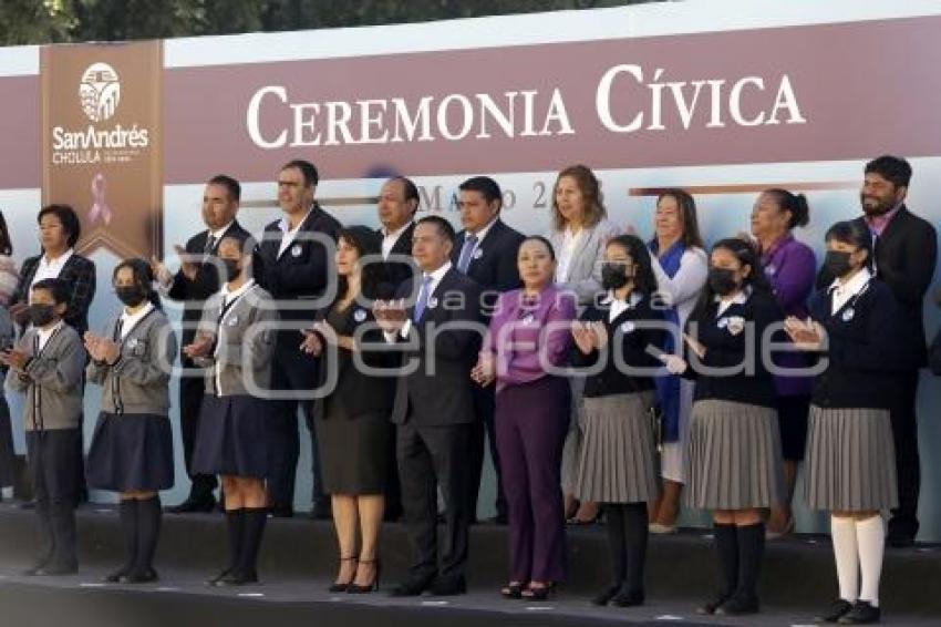 SAN ANDRÉS CHOLULA . CEREMONIA CÍVICA