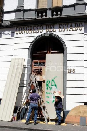 CONGRESO . BLOQUEO ACCESOS