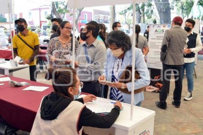 ATLIXCO . FERIA DEL EMPLEO MUJERES