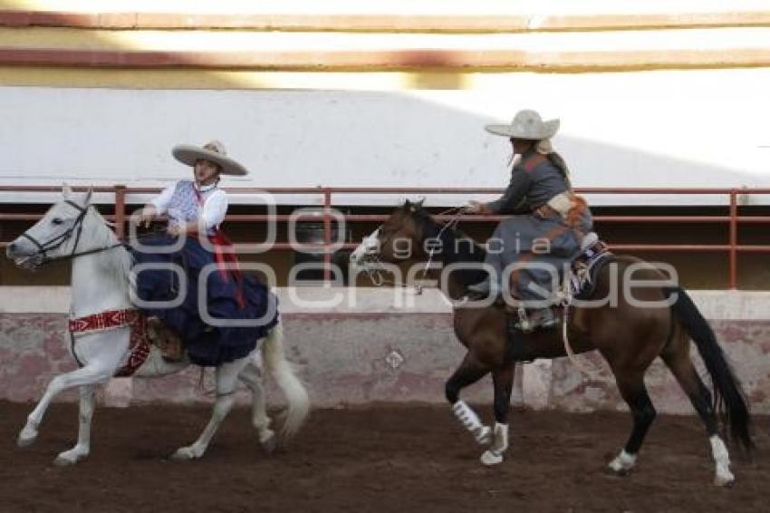 AYUNTAMIENTO . TORNEO NACIONAL CHARRO