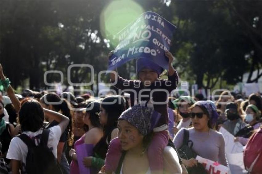 MANIFESTACIÓN 8M