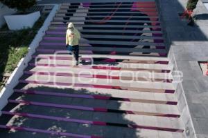 TLAXCALA . ESCALINATAS LOS HÉROES