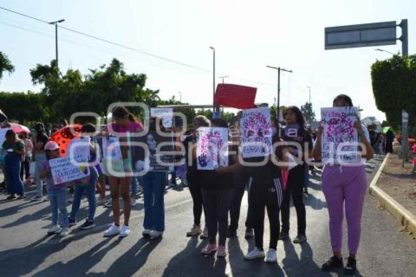 TEHUACÁN . DÍA DE LA MUJER