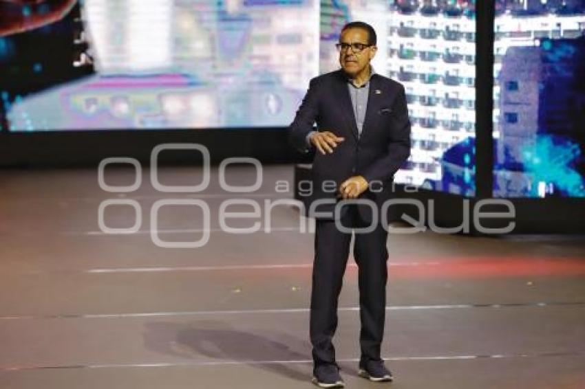 FESTIVAL DE LAS IDEAS . ALEJANDRO VALENZUELA
