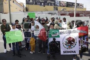 MANIFESTACIÓN . EJÉRCITO MEXICANO