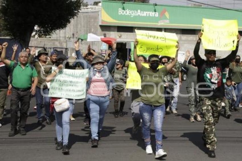 MANIFESTACIÓN . EJÉRCITO MEXICANO