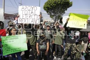 MANIFESTACIÓN . EJÉRCITO MEXICANO