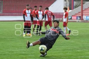 TLAXCALA . ENTRENAMIENTO COYOTES