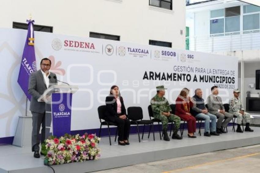 TLAXCALA . ENTREGA ARMAMENTO