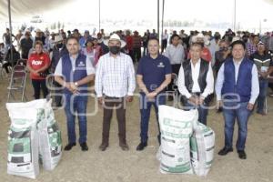 SAN ANDRÉS CHOLULA. ENTREGA FERTILIZANTE