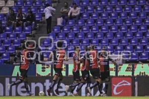 FÚTBOL . CLUB PUEBLA VS ATLAS