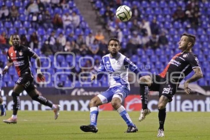 FÚTBOL . CLUB PUEBLA VS ATLAS