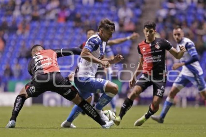 FÚTBOL . CLUB PUEBLA VS ATLAS