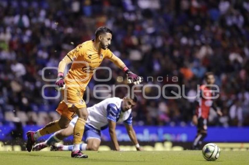 FÚTBOL . CLUB PUEBLA VS ATLAS