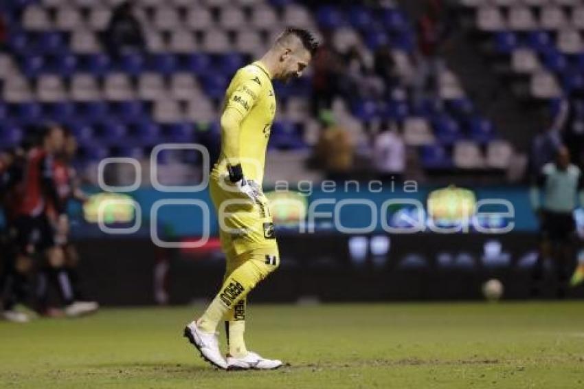 FÚTBOL . CLUB PUEBLA VS ATLAS