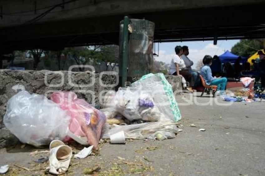 TLAXCALA . BASURA EN LA RIBEREÑA