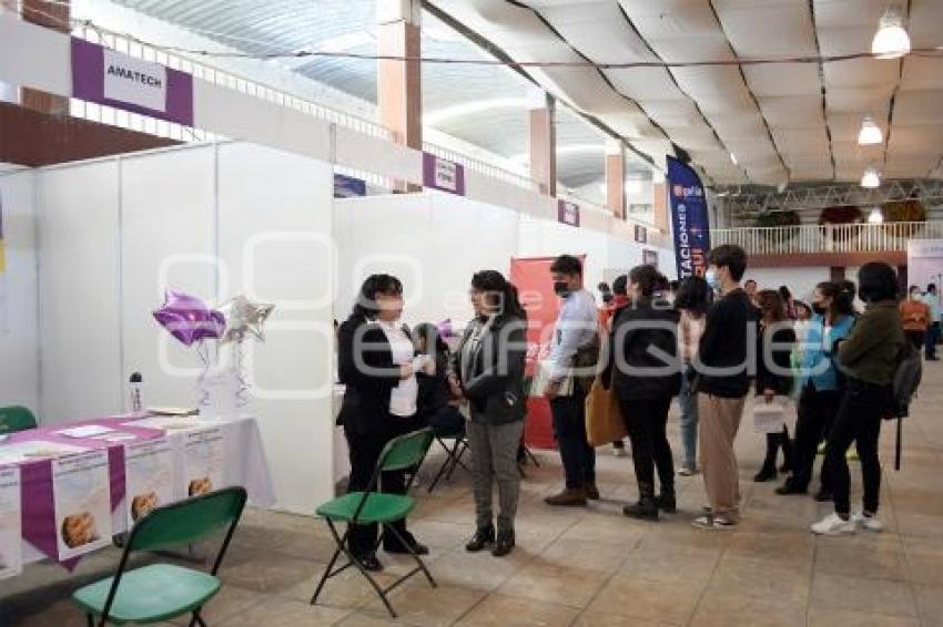 TLAXCALA . FERIA EMPLEO MUJERES