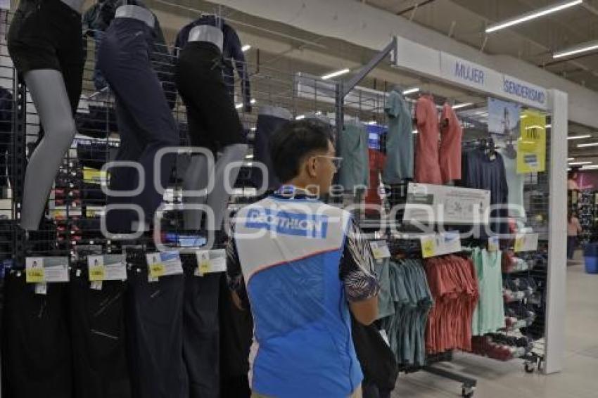 ECONOMÍA . DECATHLON