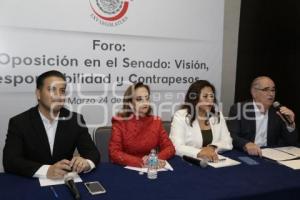 FORO LA OPOSICIÓN EN EL SENADO