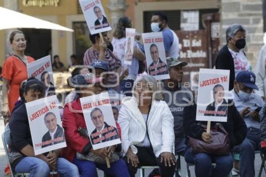 PROTESTA . ABELARDO CUELLAR