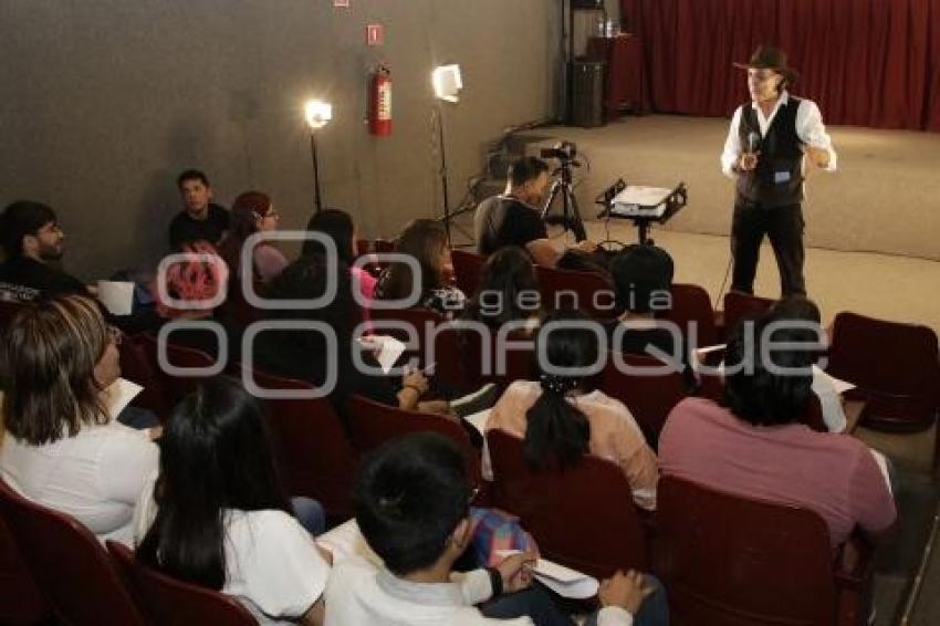 CULTURA . TALLER DE TEATRO