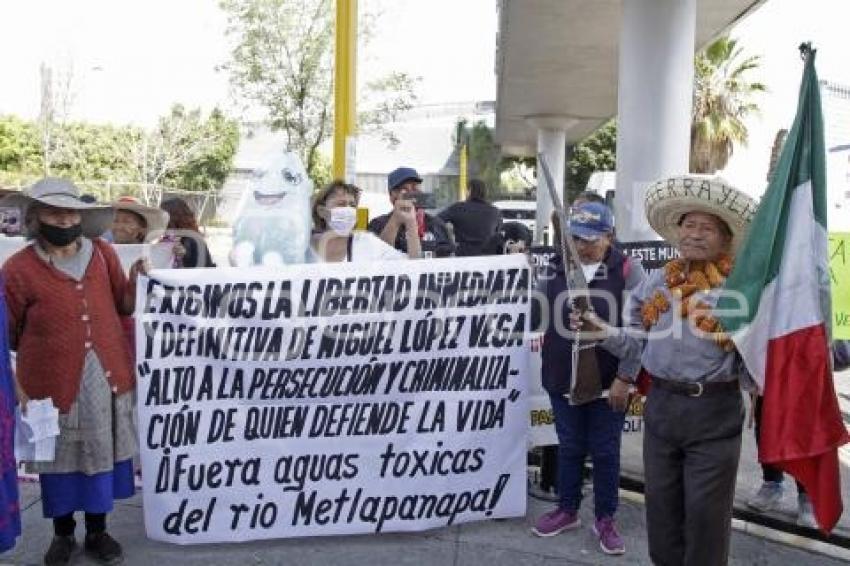 MANIFESTACIÓN . ABSOLUCIÓN ACTIVISTA