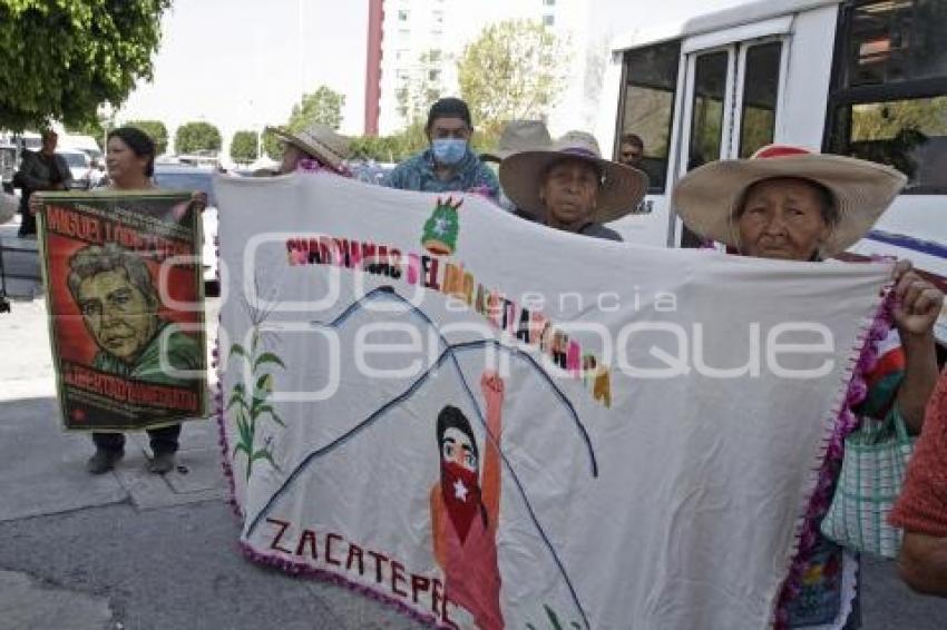 MANIFESTACIÓN . ABSOLUCIÓN ACTIVISTA