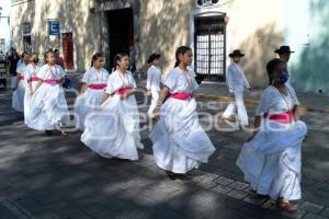 TLAXCALA . DESFILE INTERNADOS