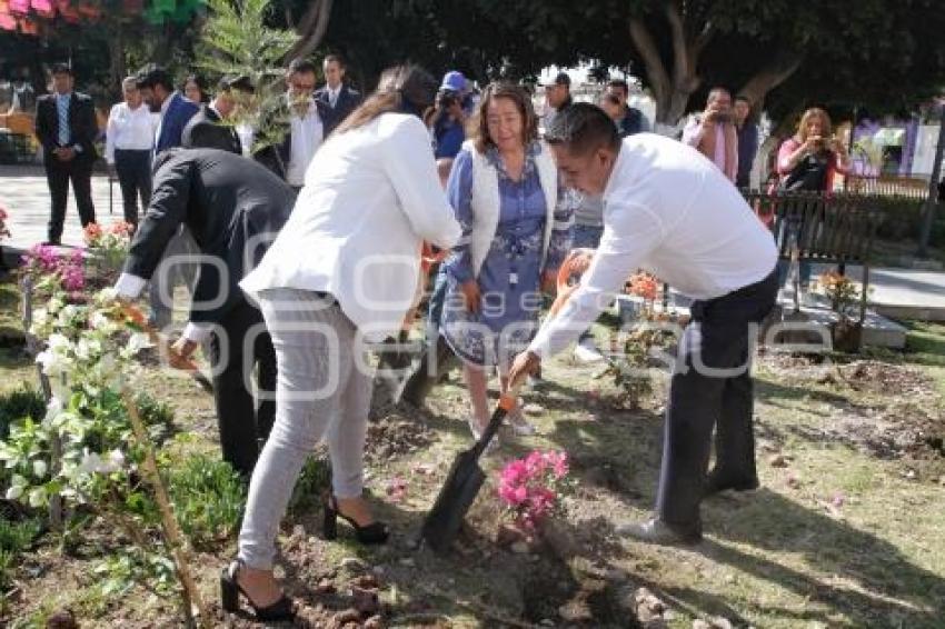 SAN ANDRÉS CHOLULA . CEREMONIA CÍVICA