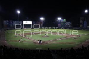 BÉISBOL . PERICOS VS ÁGUILA