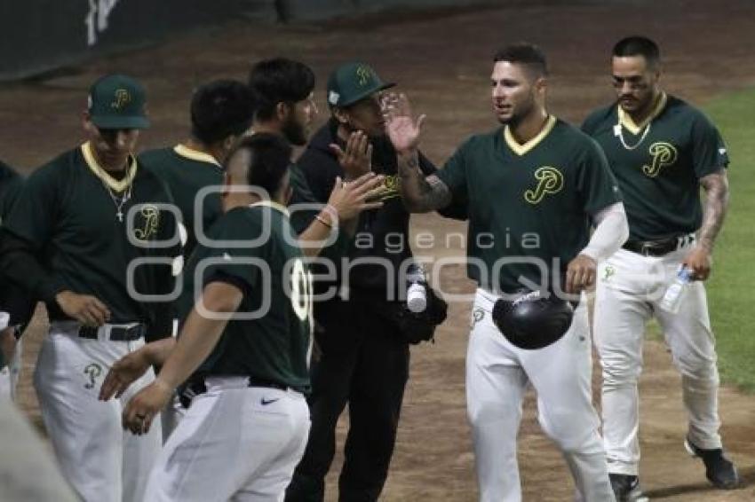 BÉISBOL . PERICOS VS ÁGUILA