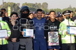 AYUNTAMIENTO . CARRERA CON CADETES