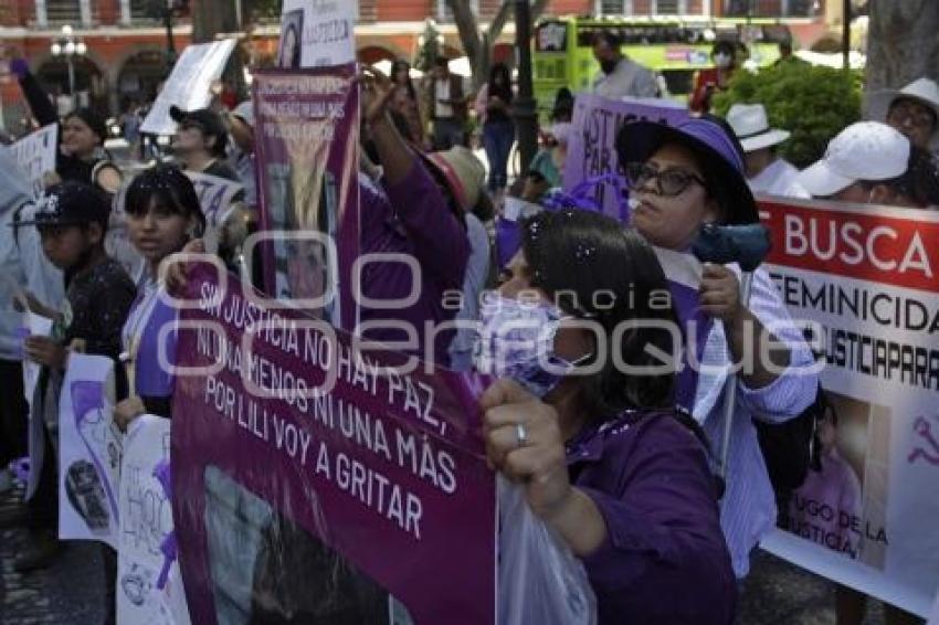 MANIFESTACIÓN . FEMINICIDIO