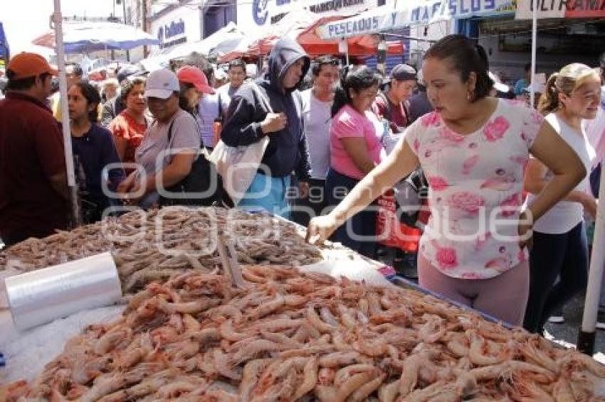 PESCADOS Y MARISCOS