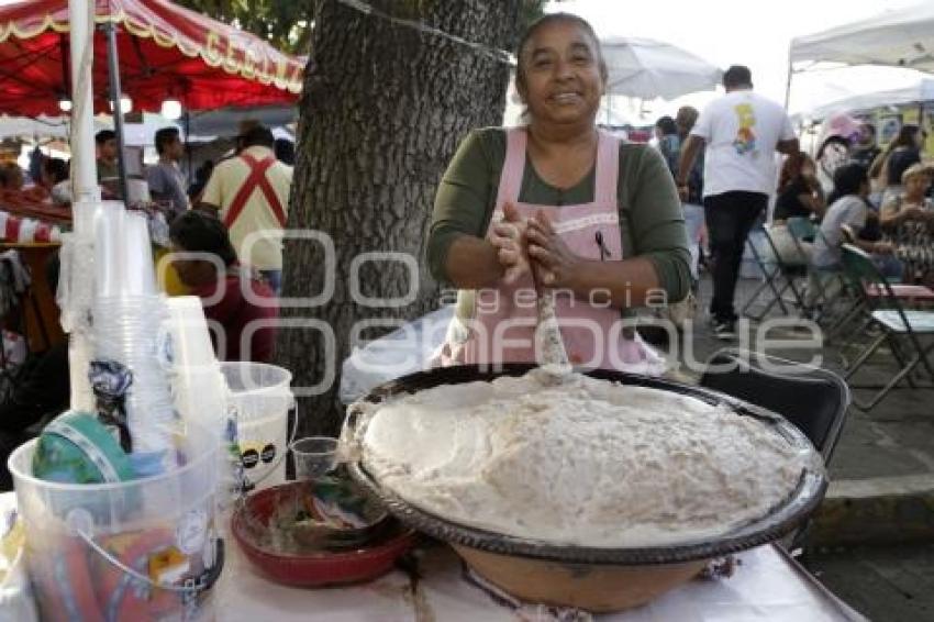 EL CALVARIO . COMERCIANTES