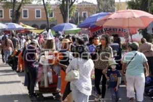 EL CALVARIO . COMERCIANTES